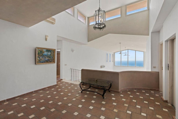 Image No.23-5 Bed Villa for sale