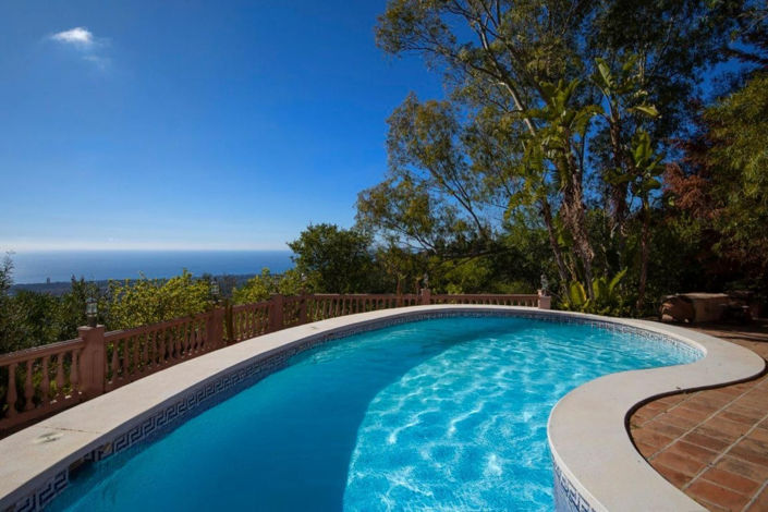 Image No.3-5 Bed Villa for sale