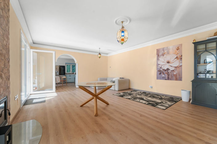 Image No.9-4 Bed Villa for sale