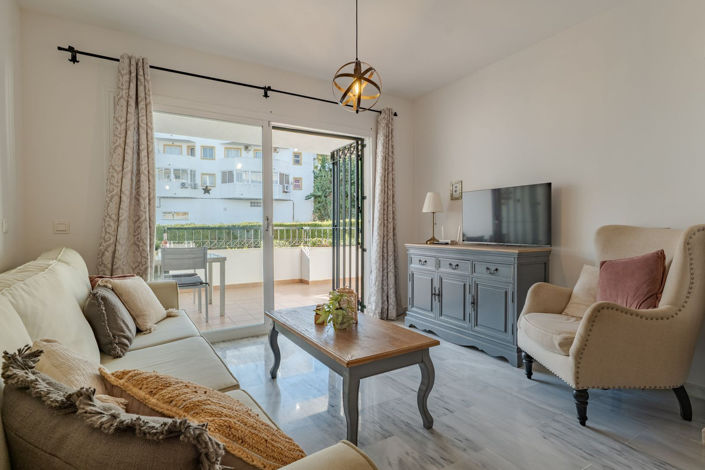 Image No.8-2 Bed Apartment for sale