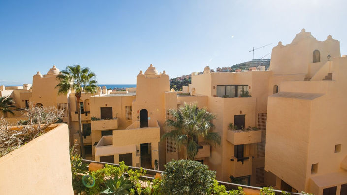 Image No.18-3 Bed Apartment for sale