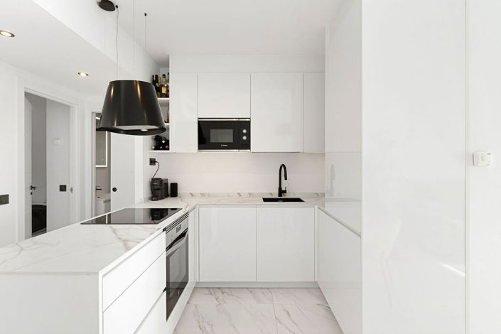 Image No.11-3 Bed Apartment for sale