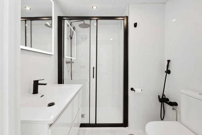 Image No.18-3 Bed Apartment for sale