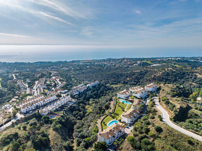 Image No.25-3 Bed Apartment for sale