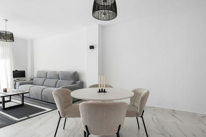 Image No.9-3 Bed Apartment for sale