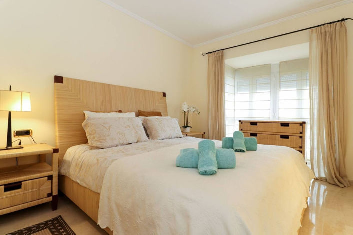 Image No.18-2 Bed Apartment for sale