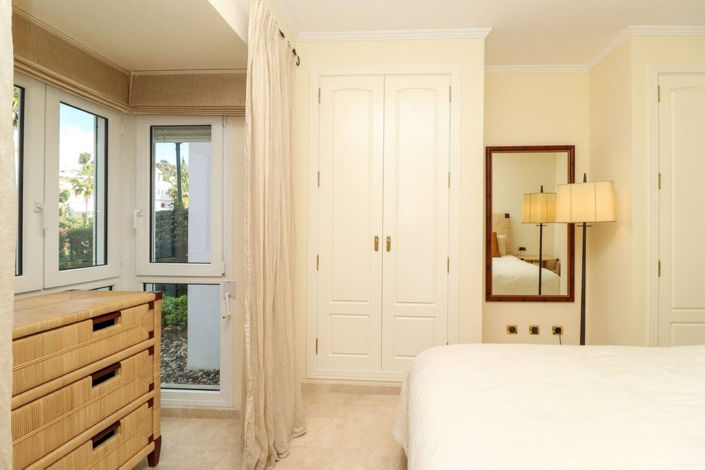 Image No.20-2 Bed Apartment for sale