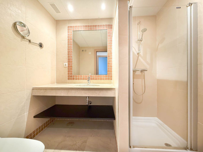 Image No.15-3 Bed Apartment for sale