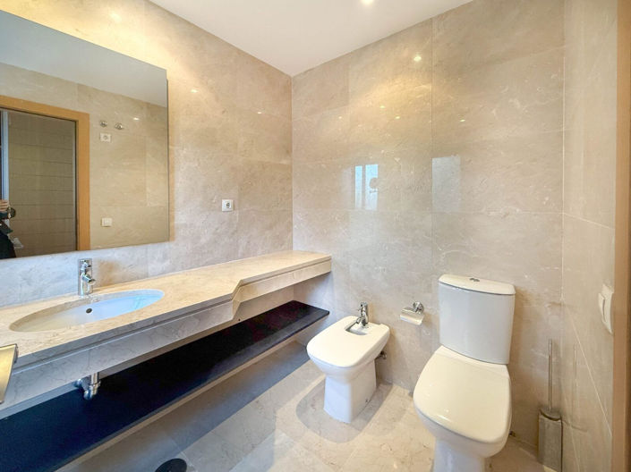 Image No.17-3 Bed Apartment for sale