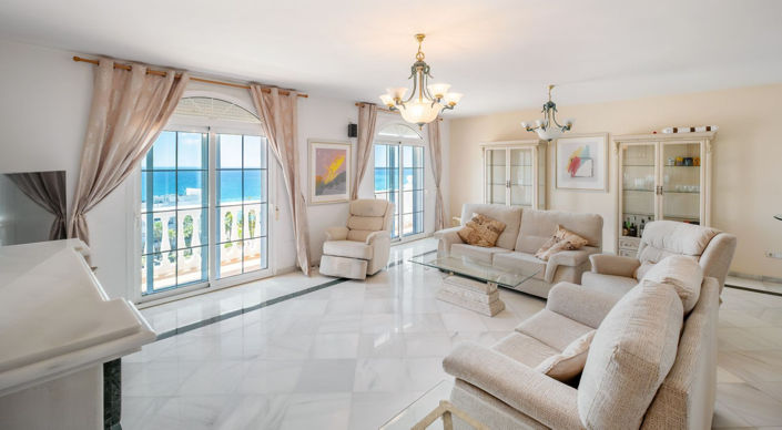 Image No.8-5 Bed Villa for sale