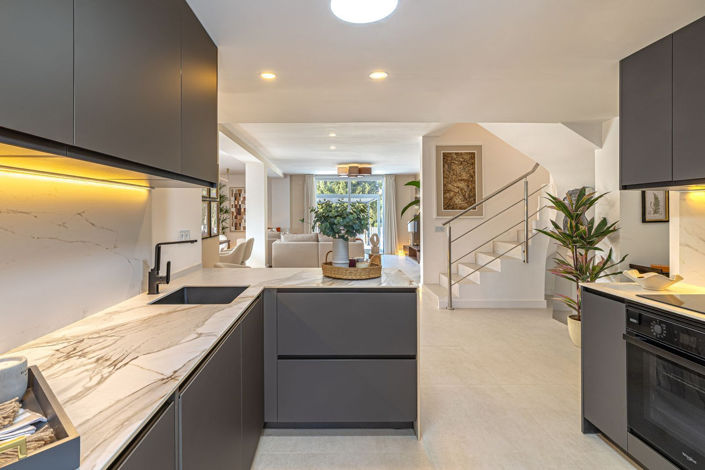 Image No.12-3 Bed Villa for sale