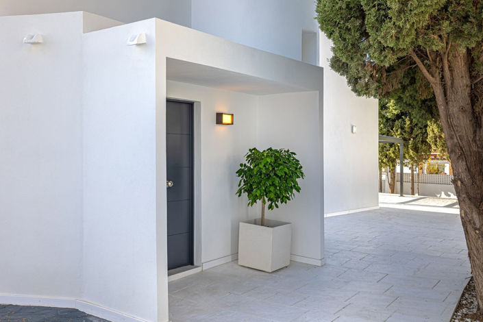 Image No.24-3 Bed Villa for sale