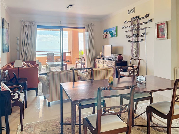 Image No.12-2 Bed Apartment for sale