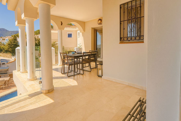 Image No.18-4 Bed Villa for sale