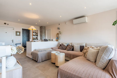 6-241328e1bcc9c0d8ce1222beb6c967a8