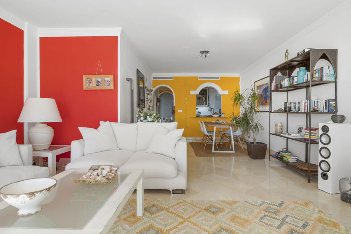 Image No.8-2 Bed Apartment for sale