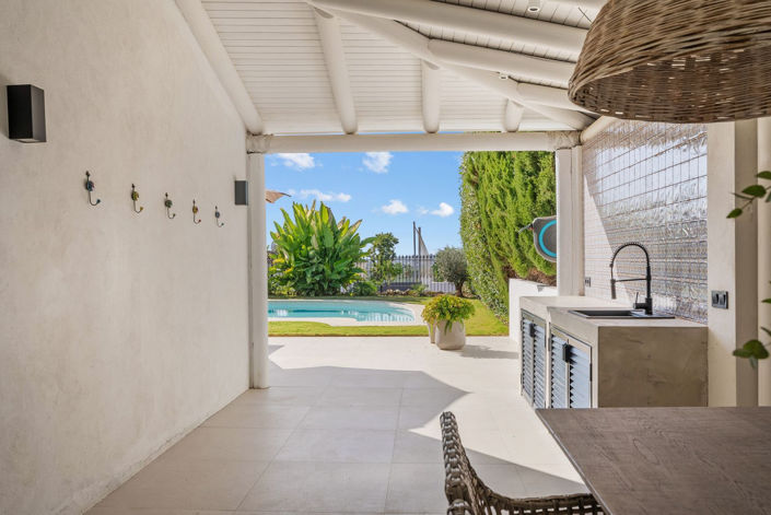 Image No.7-4 Bed Villa for sale