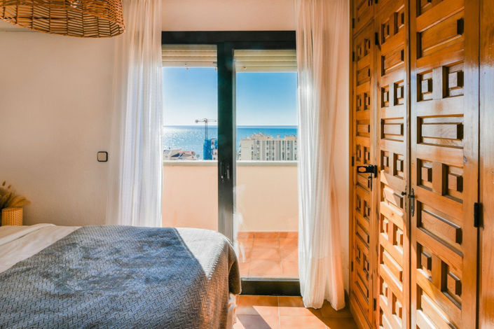 Image No.15-2 Bed Apartment for sale