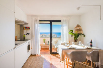 4-c23c0f86247804fa50226aecd8b0b2c8