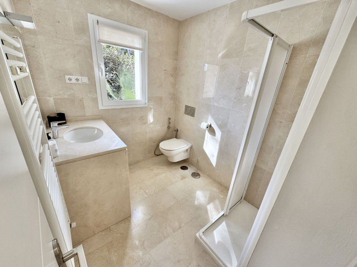 Image No.19-5 Bed Villa for sale