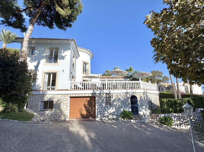 Image No.30-5 Bed Villa for sale