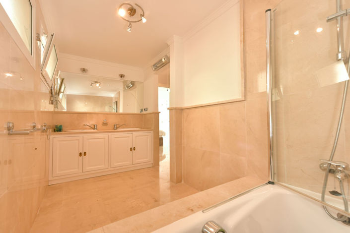 Image No.16-3 Bed Villa for sale