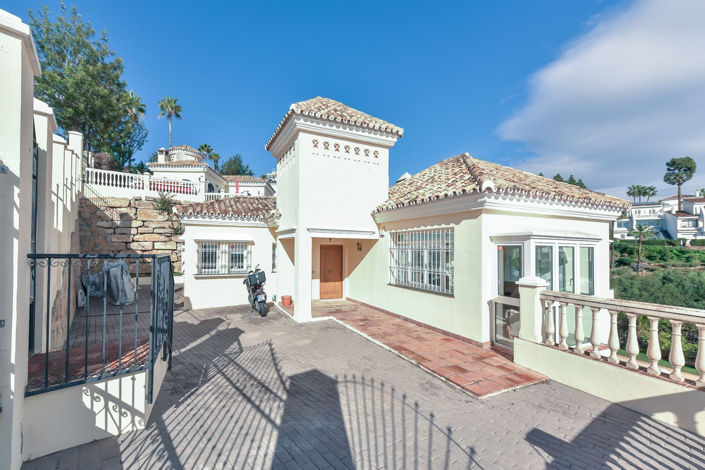 Image No.21-3 Bed Villa for sale