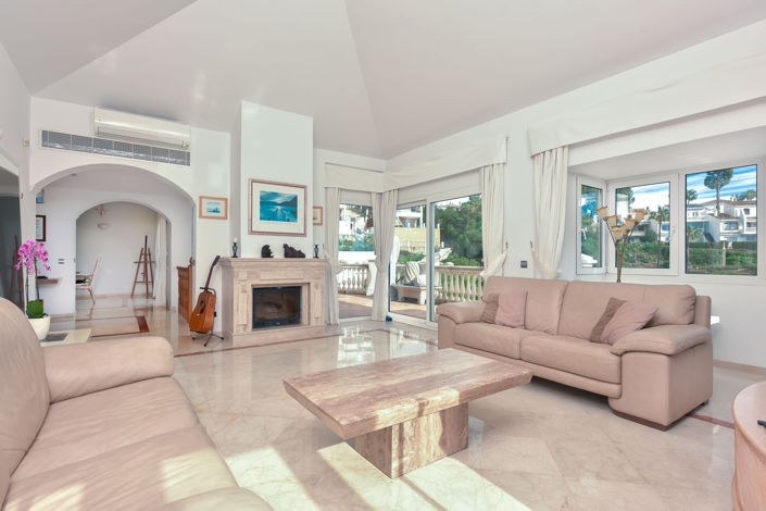 Image No.5-3 Bed Villa for sale