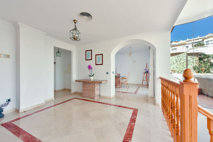Image No.9-3 Bed Villa for sale