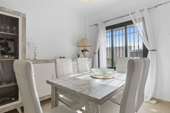 Image No.17-3 Bed Villa for sale