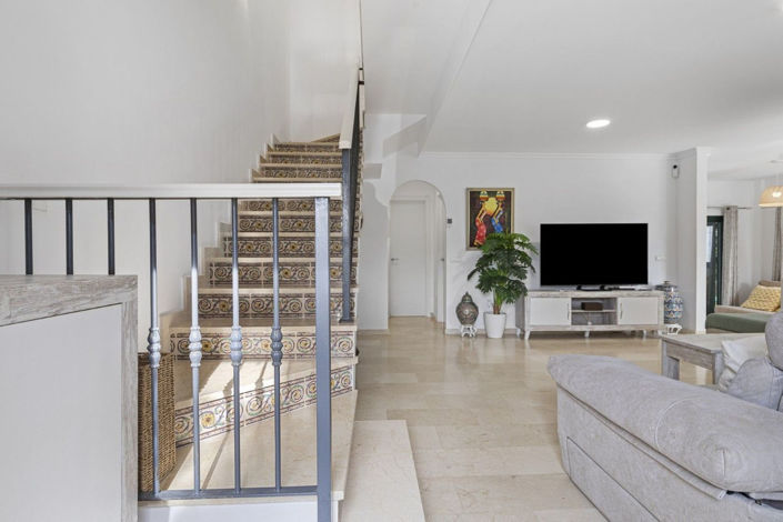 Image No.19-3 Bed Villa for sale