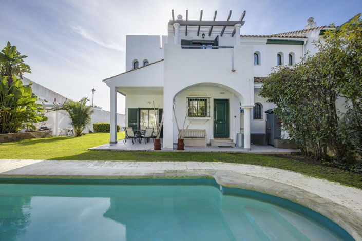 Image No.2-3 Bed Villa for sale