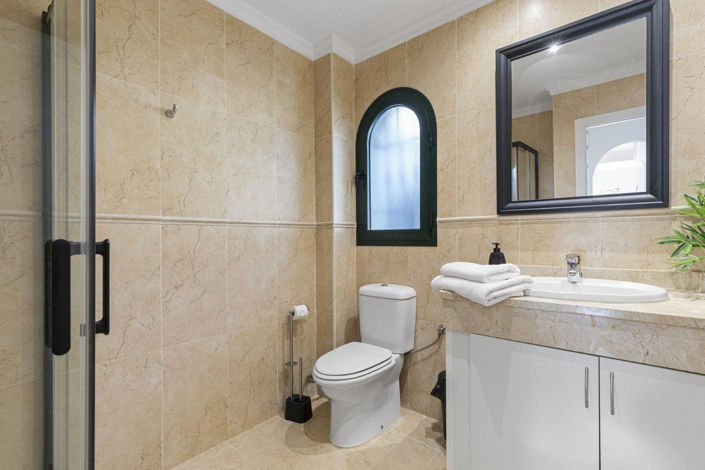 Image No.29-3 Bed Villa for sale