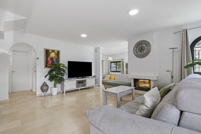 Image No.9-3 Bed Villa for sale