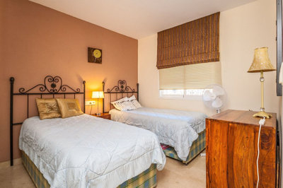 14-d70dc3102c00d7be0e872dfe1c1f86d7