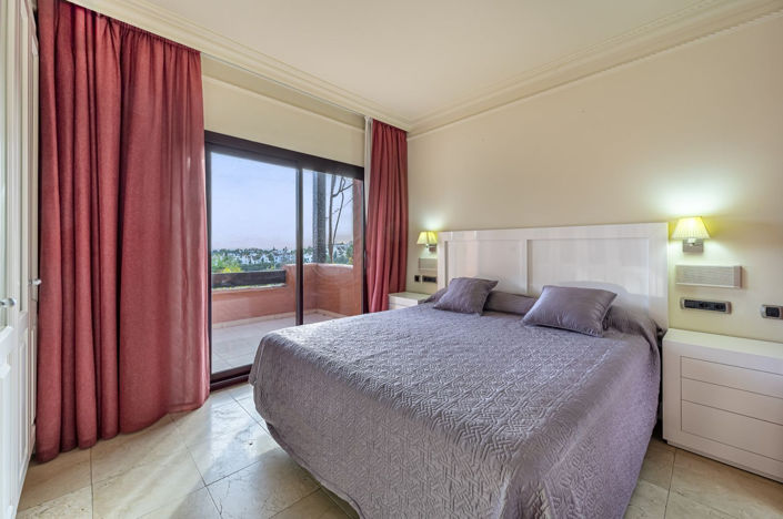 Image No.23-4 Bed Townhouse for sale