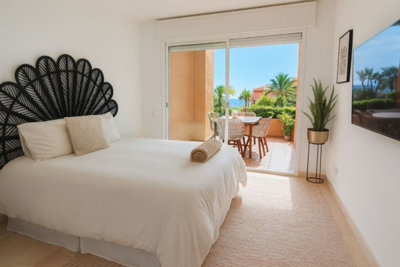 11-20939a0134ad724a8cb2a801094d15a4