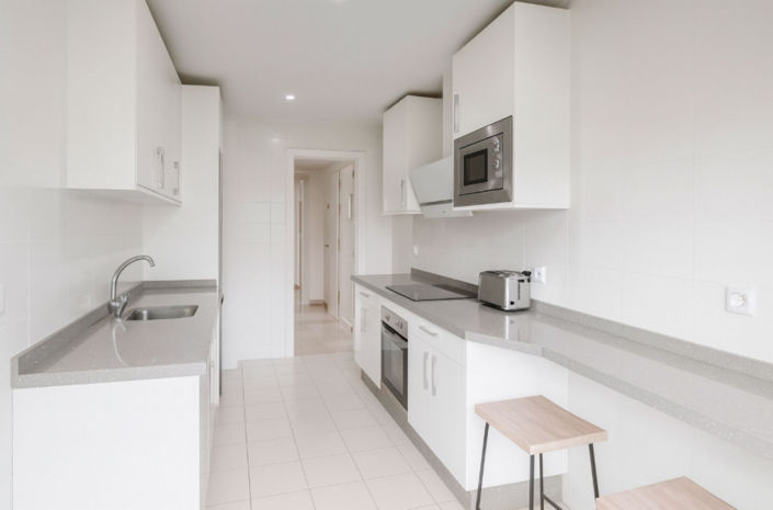 Image No.9-3 Bed Apartment for sale