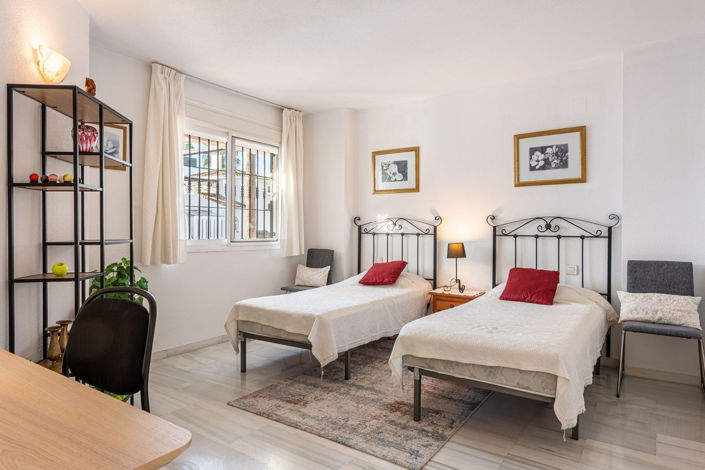 Image No.15-2 Bed Apartment for sale