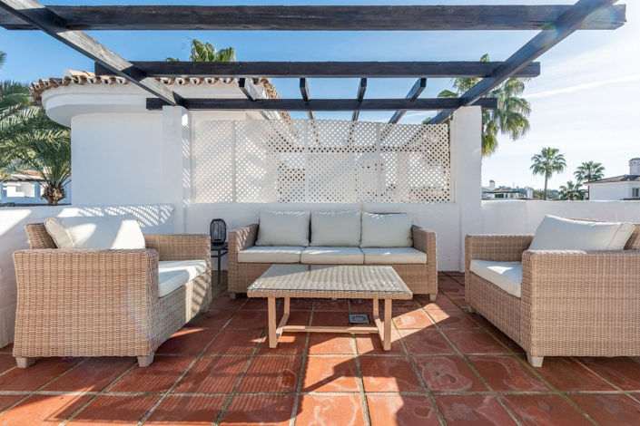 Image No.20-2 Bed Apartment for sale