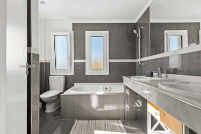 15-11d12f2f454f2f5e9b981fdd8b901d51