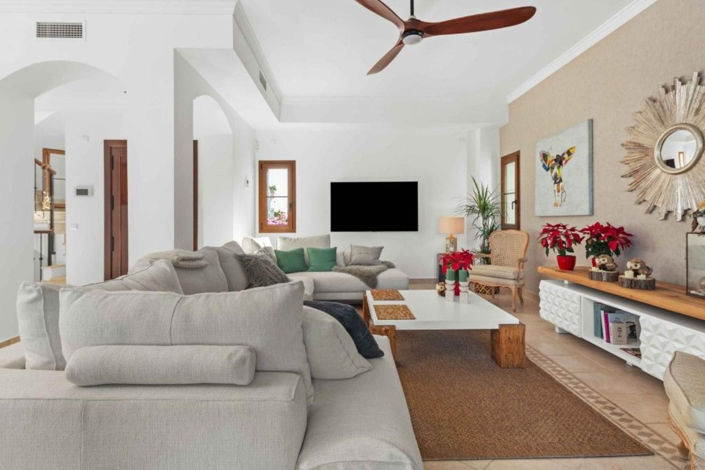 Image No.7-4 Bed Villa for sale