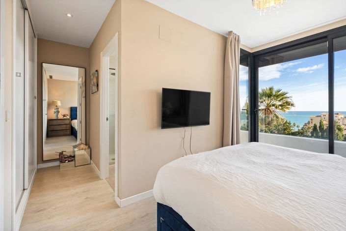 Image No.12-3 Bed Townhouse for sale