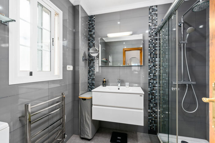 Image No.21-4 Bed Villa for sale