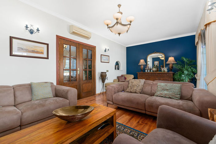 Image No.9-4 Bed Villa for sale