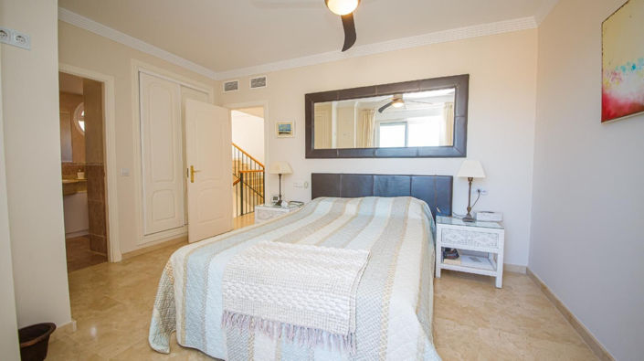 Image No.25-4 Bed Villa for sale