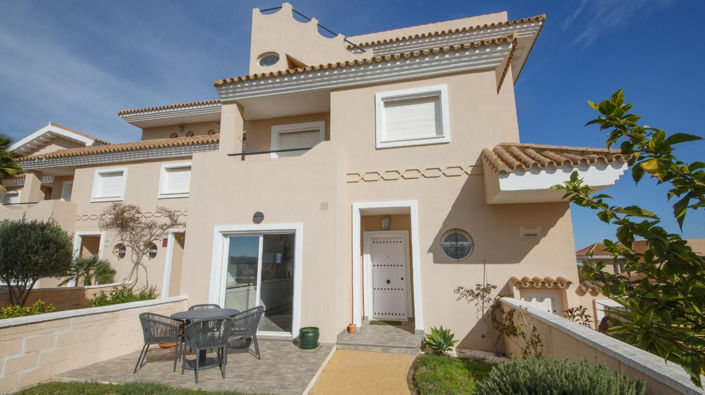 Image No.3-Villa de 4 chambres à vendre à La Duquesa
