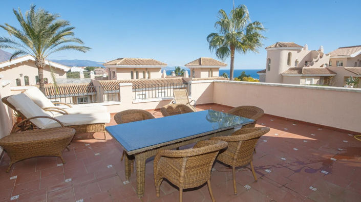 Image No.6-4 Bed Villa for sale