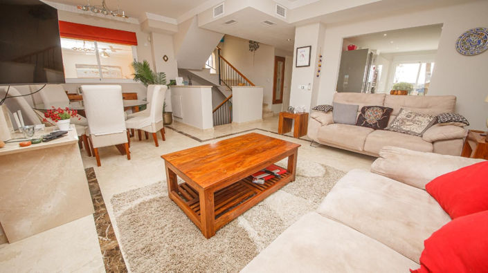 Image No.8-4 Bed Villa for sale