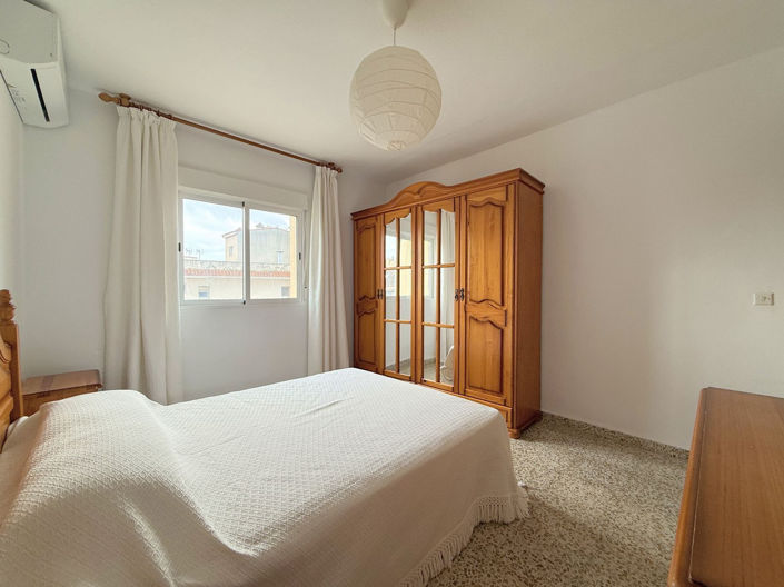 Image No.20-4 Bed Apartment for sale